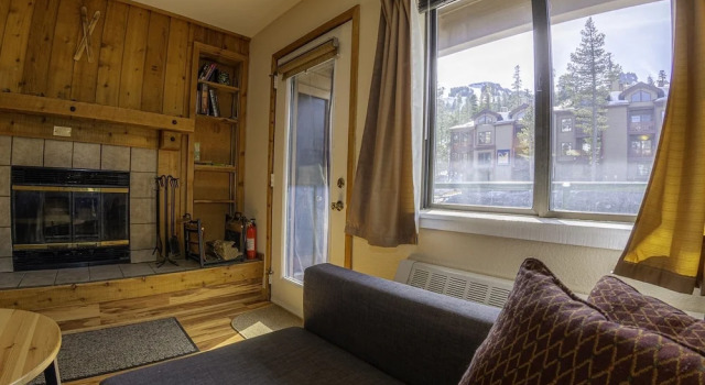 Skier`s The Meadows 228 - Sleeps 6 In Beds 1 Bedroom Condo, Забронировать Отель Отели Кирквуд 3 звезды, рядом с The Wall, 3*