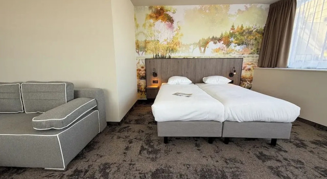 Четырёхместный люкс Fletcher Hotel-Restaurant Parkstad- Zuid Limburg