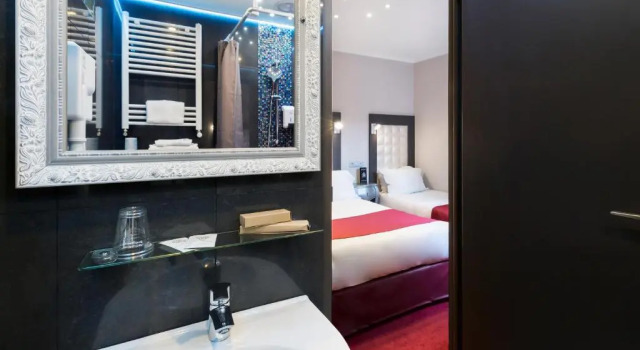 Трёхместный номер Standard Grand Hôtel Amelot