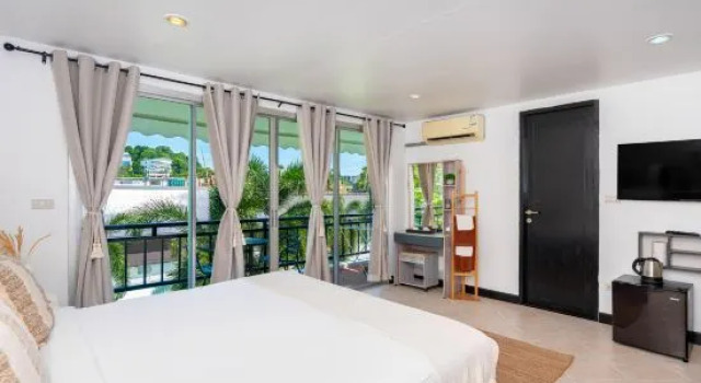 Номер Deluxe Kata Station Boutique Hotel, Kata Beach