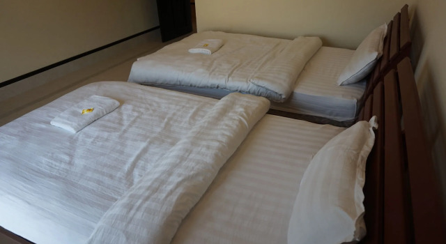 Xaychaleurn Hotel, Забронировать Отель Отели Вьентьяна с завтраком, Завтраки