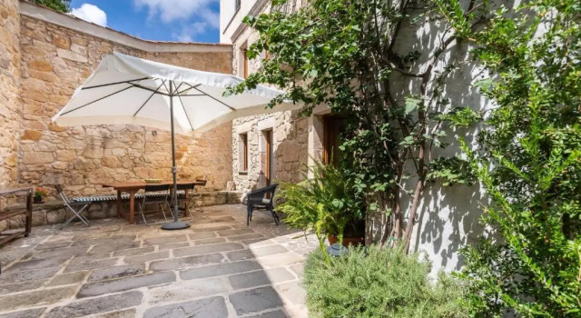 Коттедж The Private Courtyard in Sardinia