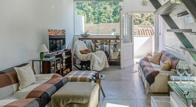 Aconchegante Loft Centro Hist Petrópolis ATO3091, Забронировать Апартаменты/квартира Отели Петрополиса с парковкой, рядом с House of Barão de Mauá, Парковка