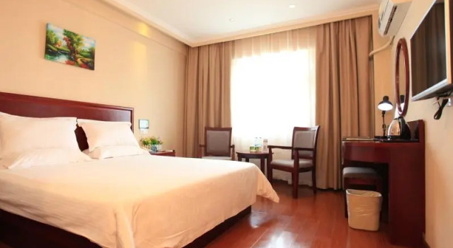 Номер Standard GreenTree Inn Haikou Longhua District Guomao Hotel