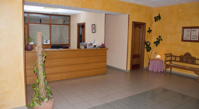 Tudanca Benavente, Забронировать Отель Бенавенте Provincia de Zamora