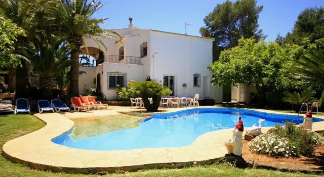 Holiday Home Paradise