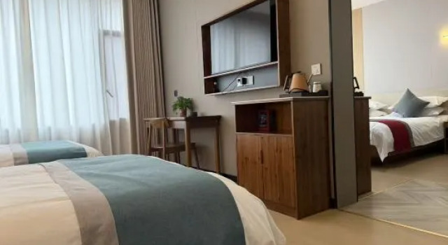 Люкс Deluxe urban garden hotel