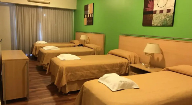 Четырёхместный номер Standard Intersur Suites