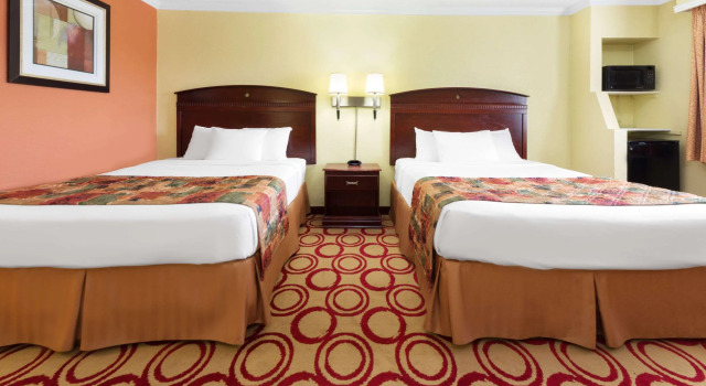 Days Inn Plainview