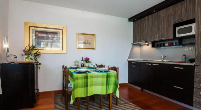 Апартаменты Lara&Dan apartments