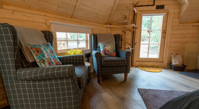 Punch Tree Cabins Cosy Cabin in the Woods for Two