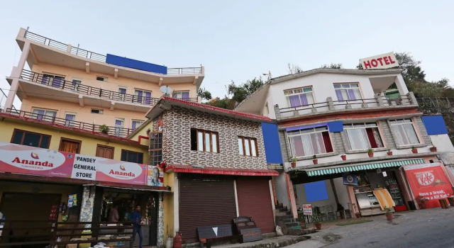 Hotel Uttaranchal Inn, Rezervovat Hotel Nainital Uttarakhand