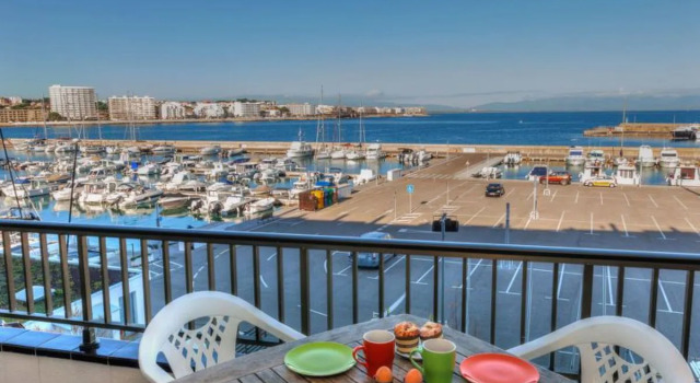 Port Lescala 32211
