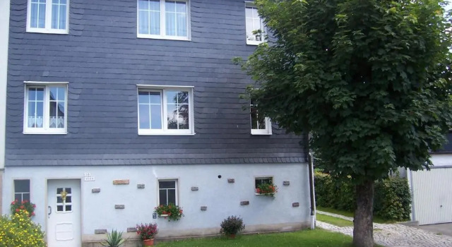 Ferienhaus Rennsteig Huhn, Glaswerkstraße 58, 98724 Lauscha, Reservar Hotel Lauscha Thuringian Forest