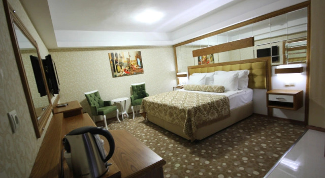 Двухместный номер Economy с балконом Grand Corner Boutique Hotel