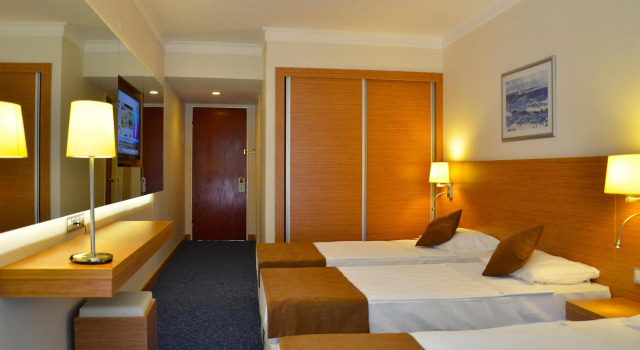 Hotel Grand Efe
