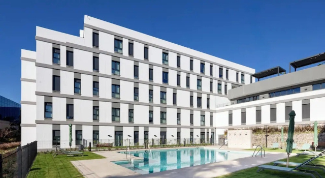 The Residential Club Blink