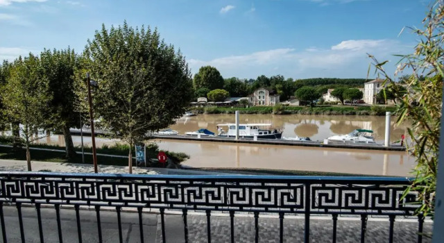 Номер Deluxe Logis Hôtel de la Tour Libourne