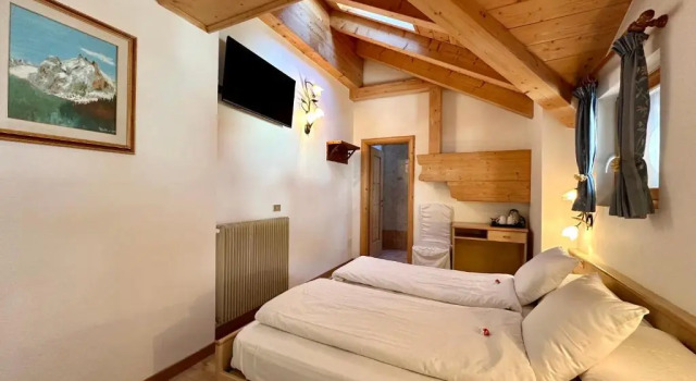 Двухместный номер Comfort с видом на горы B&B Cèsa Planber Mountain View BIKE FRIENDLY