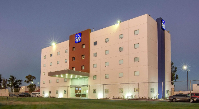 Номер Standard Sleep Inn Mexicali