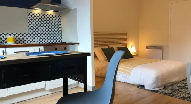 ★ Studio ★ Brive Centre ★, Prenota Appartamento Hotel a Aquitania con parcheggio, Parcheggio