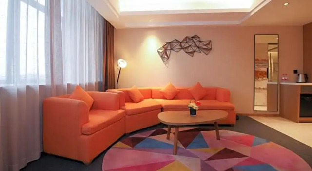 Люкс Hampton by Hilton Shenzhen Guangming