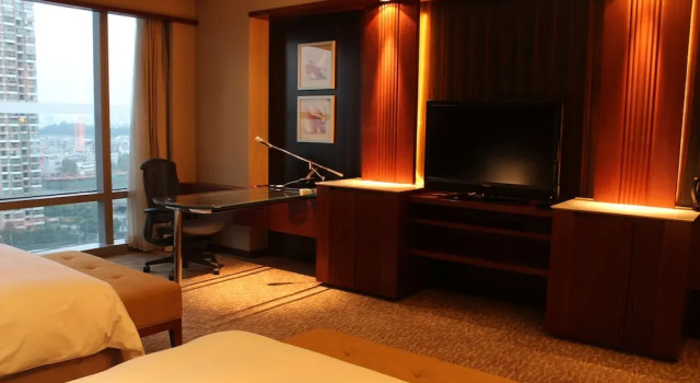 Двухместный номер Standard с балконом Hilton Nanjing Riverside