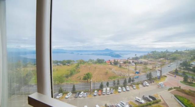 RedDoorz Premium SMDC Tagaytay