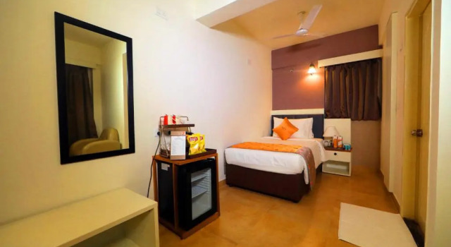 Двухместный номер Standard The Altruist Whitefield Hotel