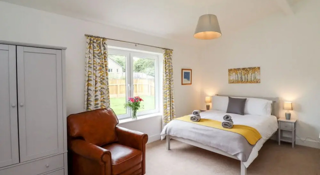 1 Orchard Cottages