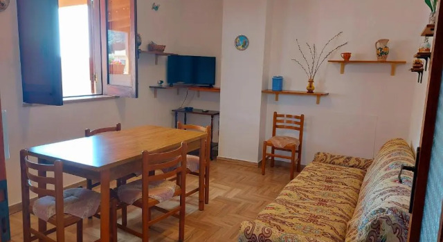 Casa Crispi 10