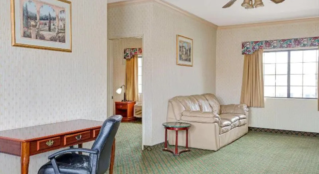 Номер Standard Travelodge by Wyndham Lynwood