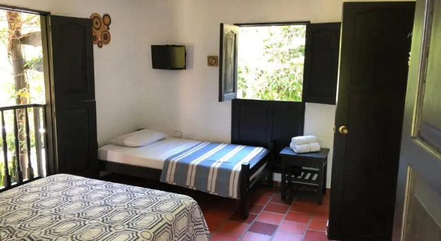 Трёхместный номер Standard с балконом и с красивым видом из окна Hotel Campestre Casona del Camino Real