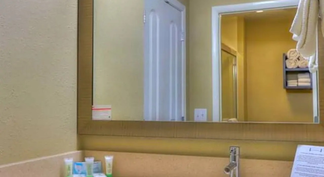 Двухместный номер Standard Staybridge Suites Knoxville West by IHG