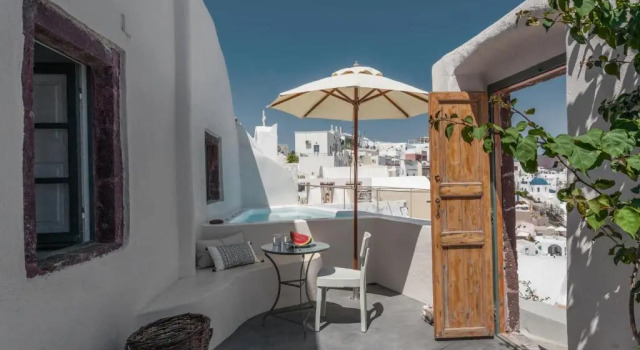 Коттедж Spitia Santorini Villa Collection