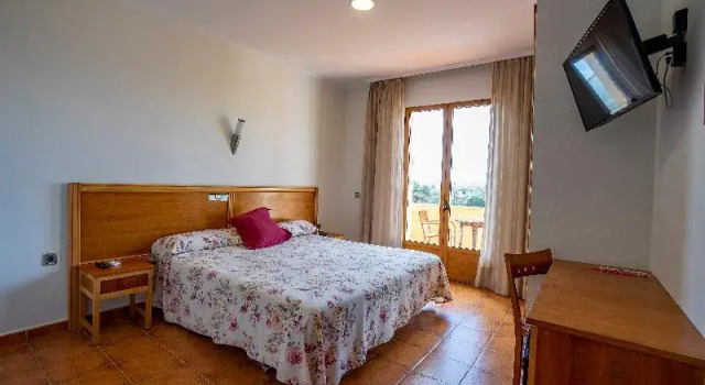 Двухместный номер Standard с балконом Hotel Los Barruecos