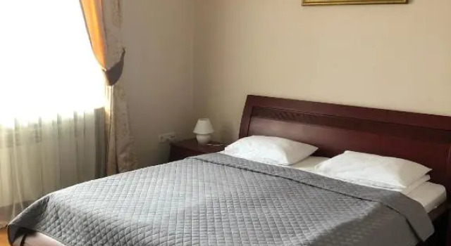 Номер Luxury Срібний Водограй