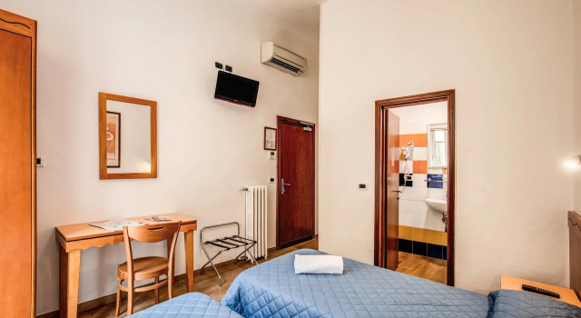Двухместный номер Hotel Nuova Italia