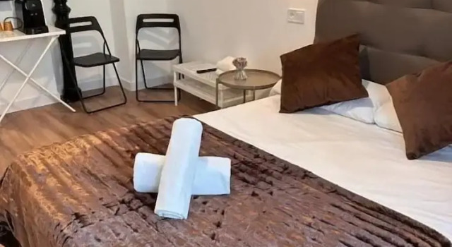 Hostal Arenal Madrid, Забронировать Хостел Мадрид Провинция Мадрид, рядом с Дом-музей Лопе де Вега