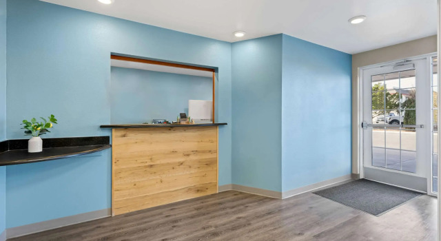 WoodSpring Suites Hobbs, Buchen Sie Hotel Air Base City New Mexico