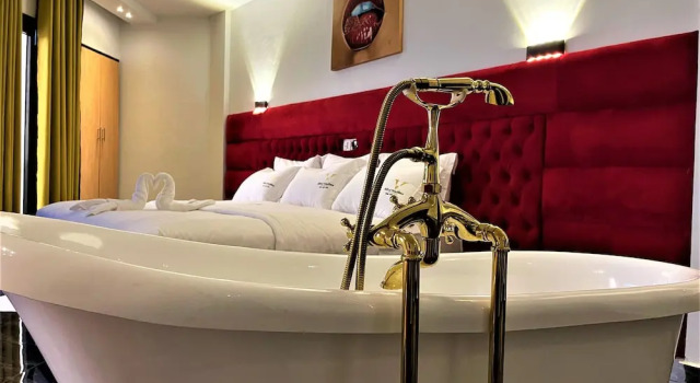 Royal pokój Hotel Vendôme Douala
