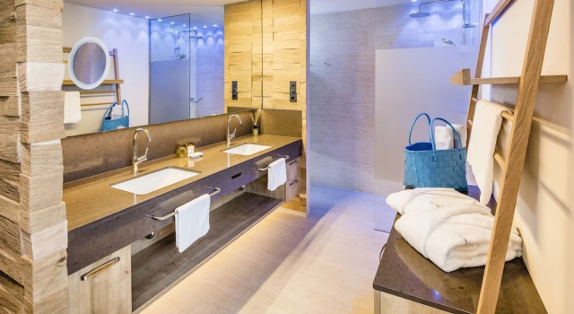 Двухместный номер Superior с балконом Alpine Luxury SPA Resort Schwarzenstein