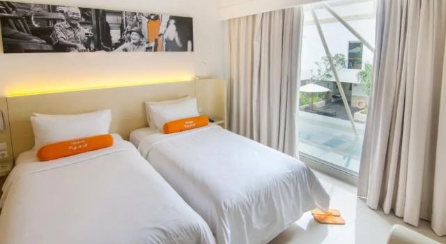 Двухместный номер Harris Deluxe с видом на бассейн HARRIS Hotel and Conventions Denpasar Bali