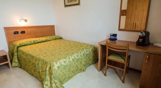 Одноместный номер Standard Hotel Luna Blu