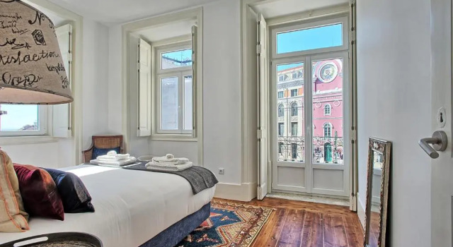 Myplace-Lisbon Luxury Trindade III, Забронировать Отель Лиссабон Эстремадура, рядом с Money Museum