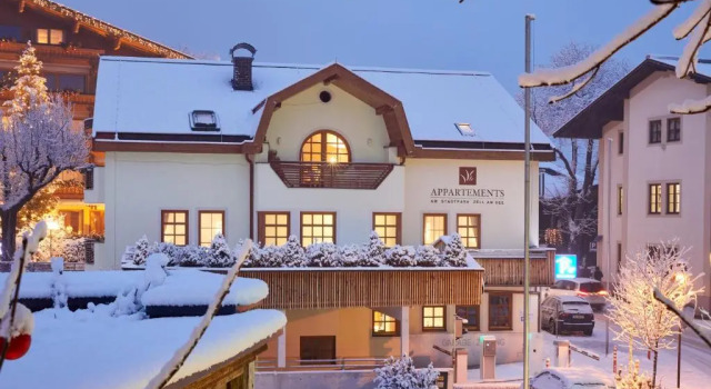 Appartements am Stadtpark Zell am See, Забронировать Апартаменты/квартира Отели Целль-ам-Зе с бассейном, рядом с Вокзал Цель-ам-Зее, Бассейн