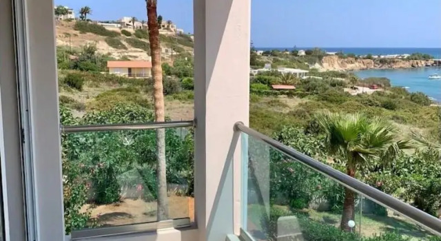 Двухместный номер Comfort с балконом и с видом на море Saradari Beach Hotel