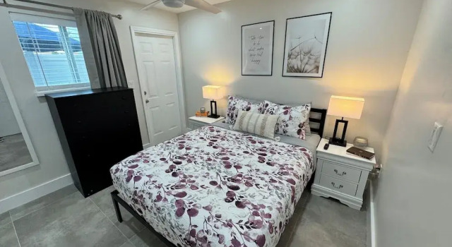 Апартаменты Premium The Jasmine Apartments by Lowkl