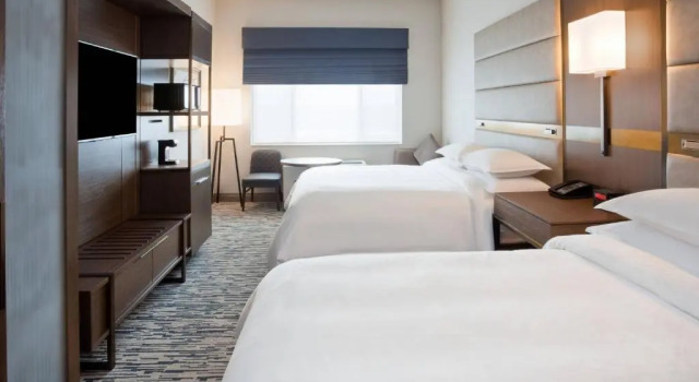 Sheraton Hotel St. Paul Woodbury, Varaa Hotelli Hotellit Minnesota pysäköinnillä, Pysäköinti