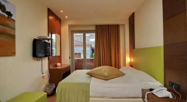 Номер Economy с балконом и с красивым видом из окна Astros Beach Boutique Hotel